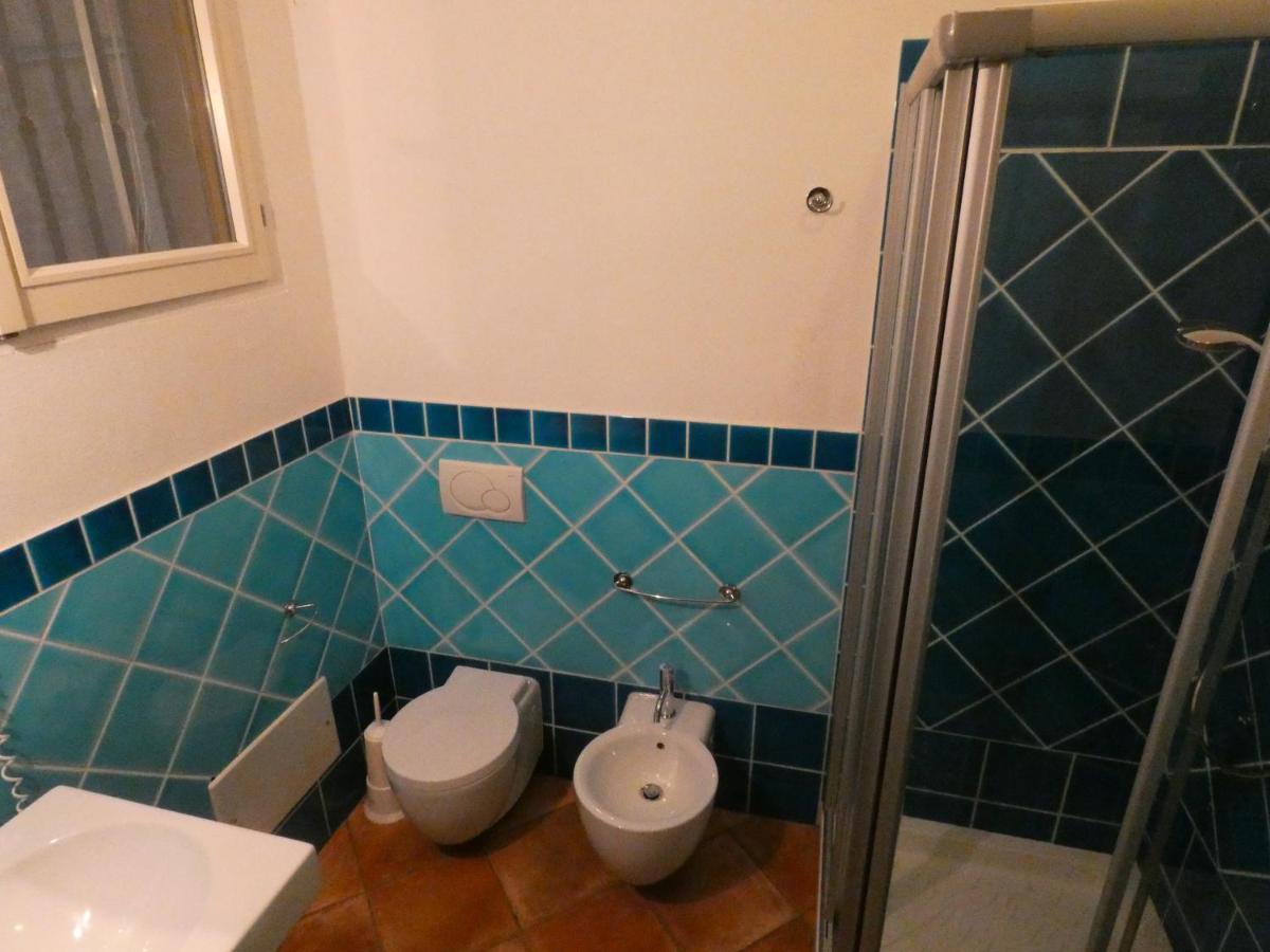B&B Mrcaruba Stintino Buitenkant foto