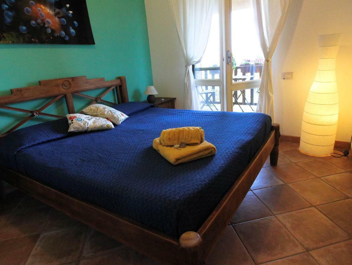 B&B Mrcaruba Stintino Buitenkant foto